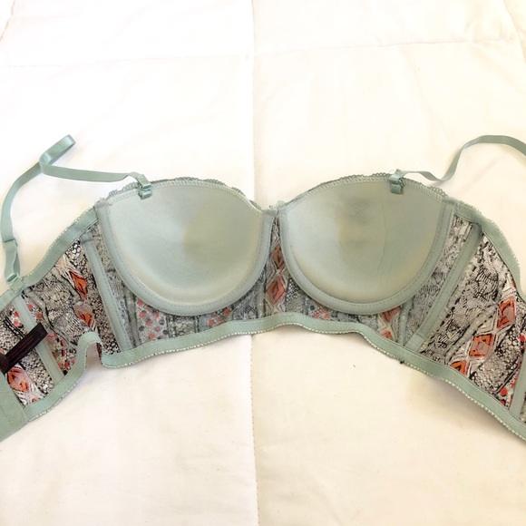 Tribal lace push up bustier bra 🌺 - Picture 4 of 4